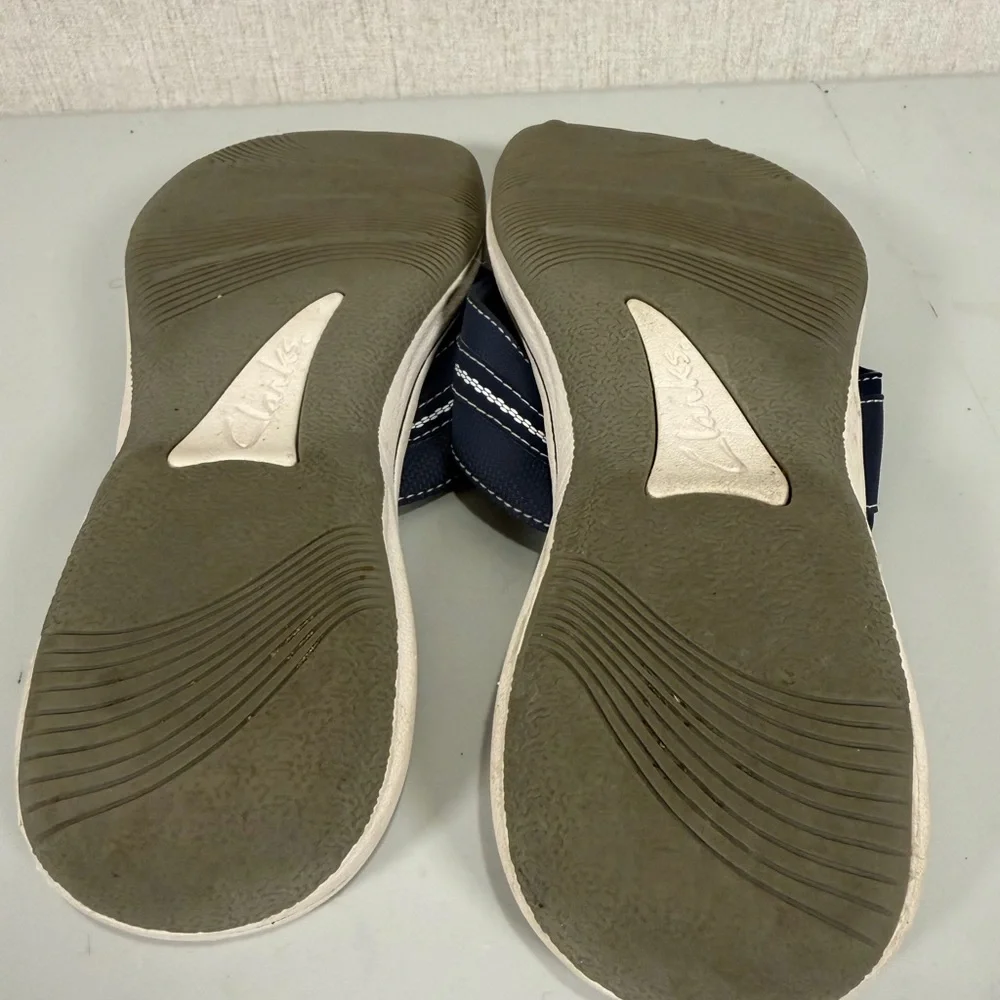 Clarks Cloud Steppers Brinkley Jazz ‎ Flip Flop Sandal Women’s Sz 10
